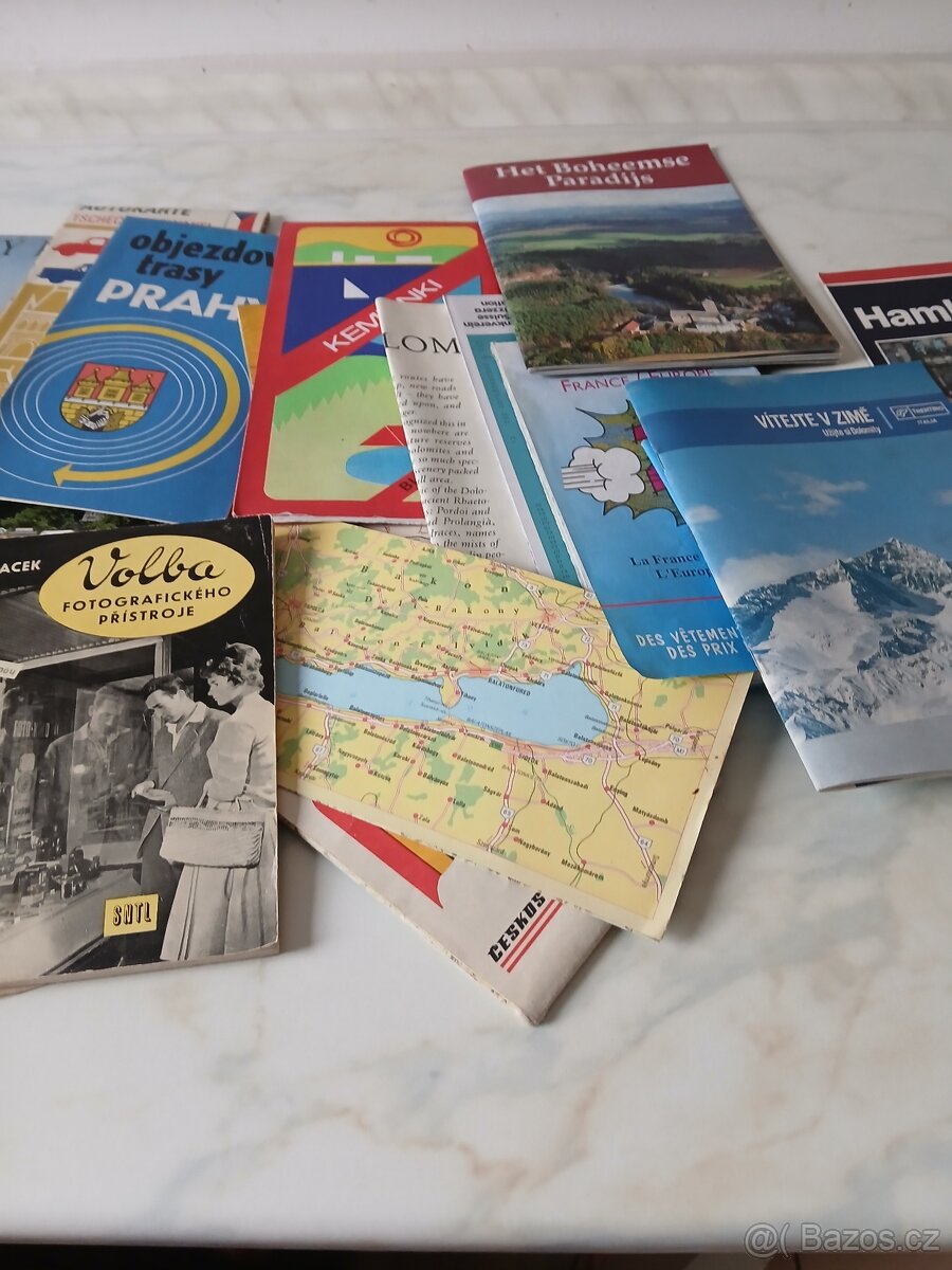 Různí mapy a průvodci - 2