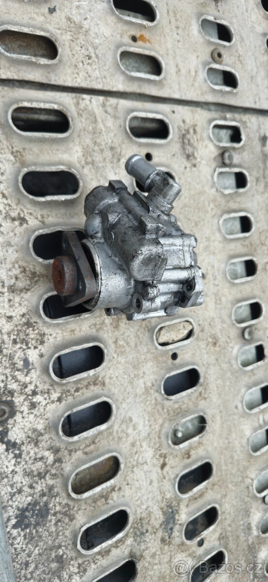 Servo servocerpadlo pumpa 3.0 tdi 171 kw - 2