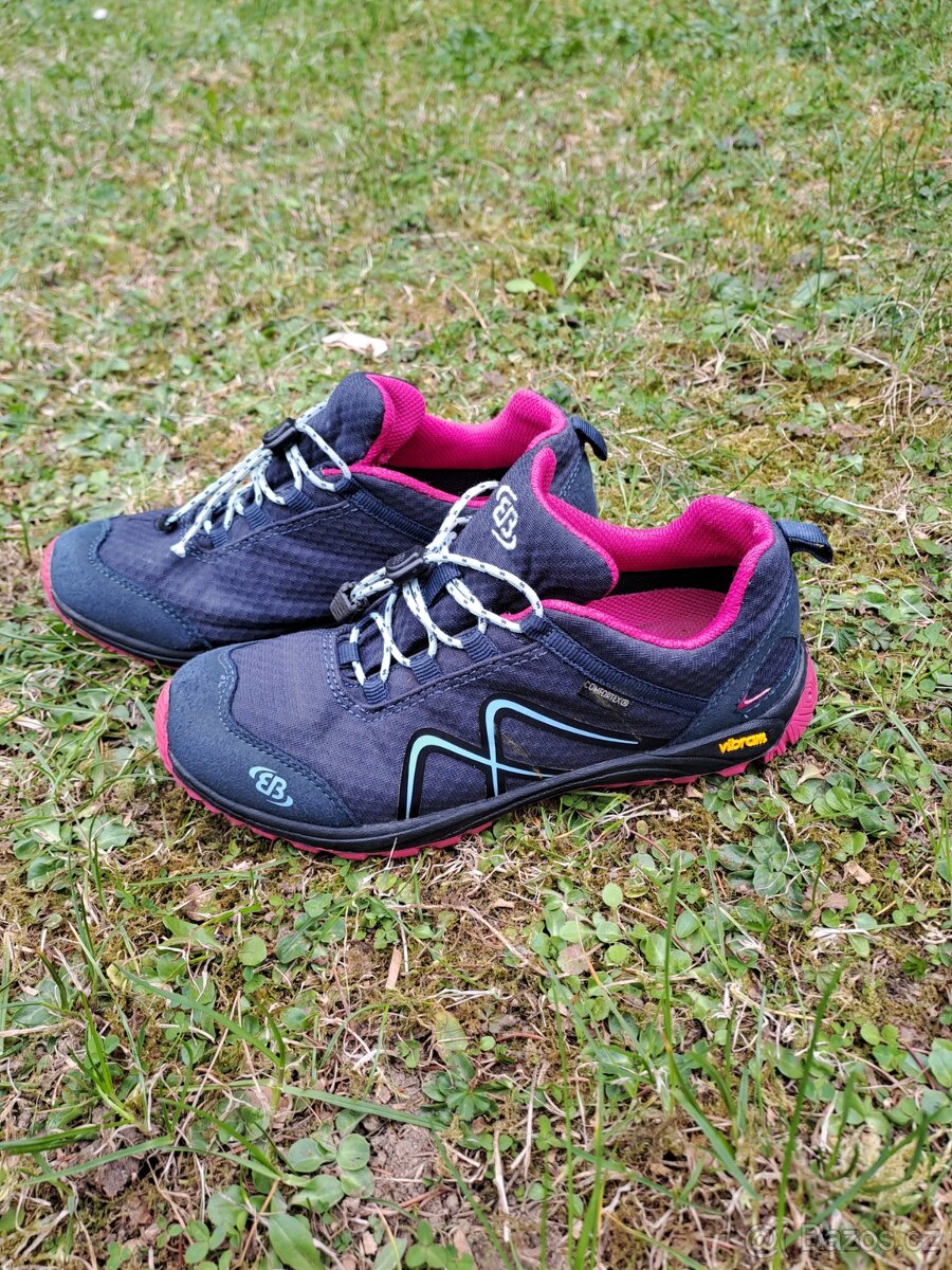 Boty zn. Brütting, vel. 35 - 2