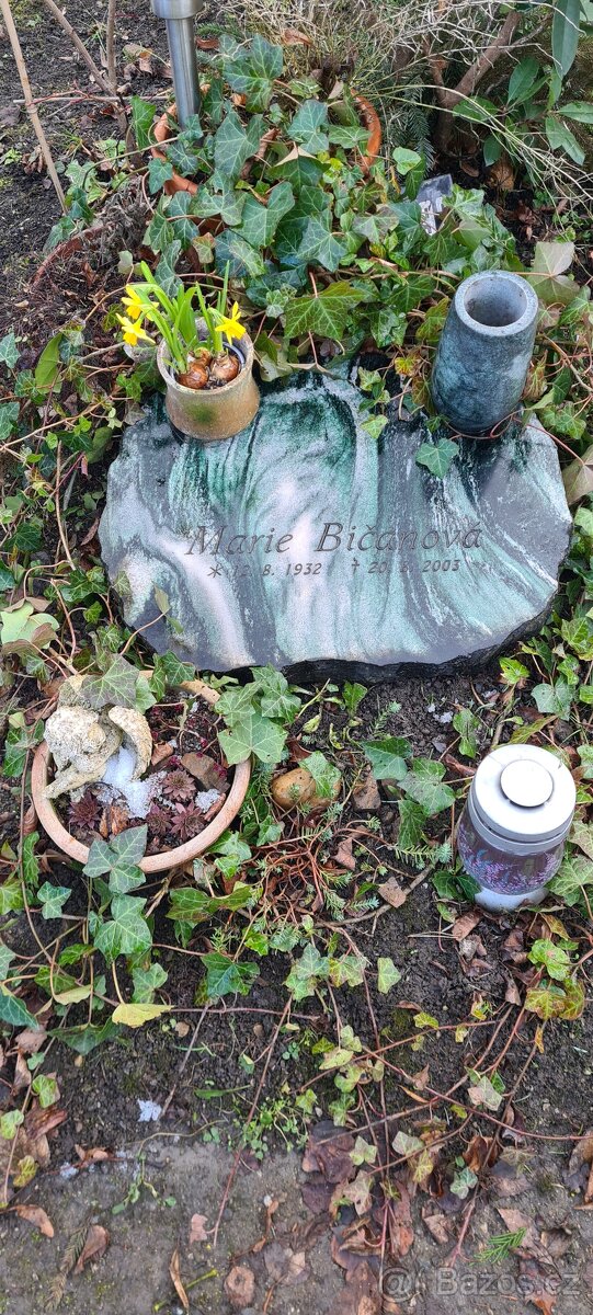 Hrobové místo Praha Olšany - 2