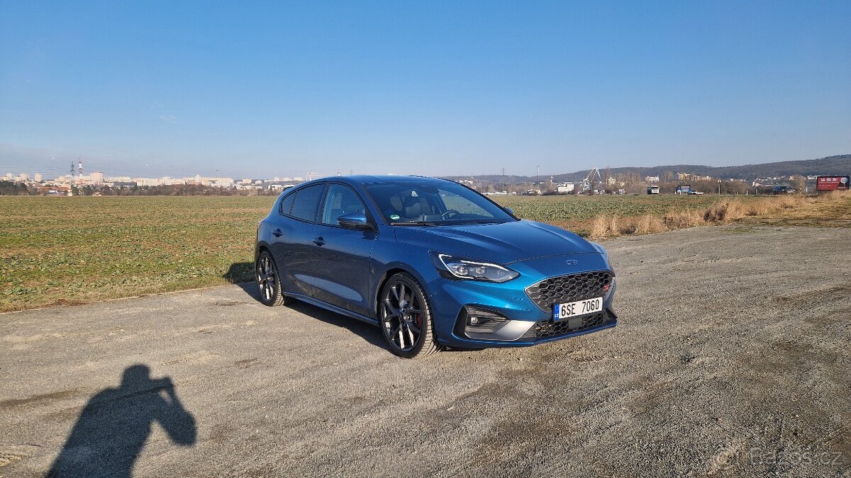 Ford Focus ST 2.3 EcoBoost - 2