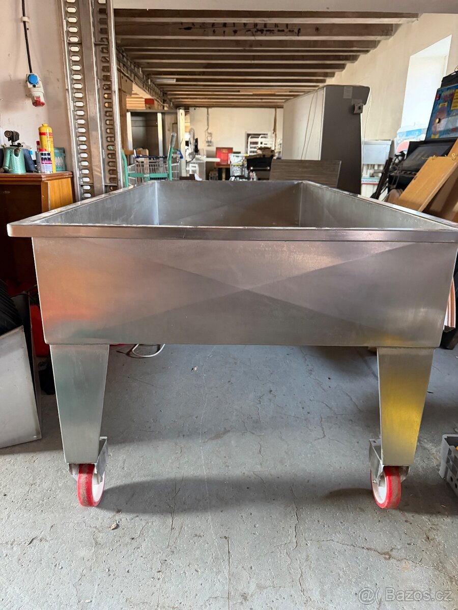 Nerezová vana - 2