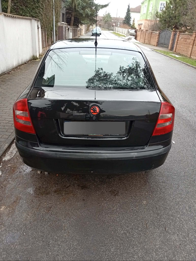 Škoda Octavia 2 - 2