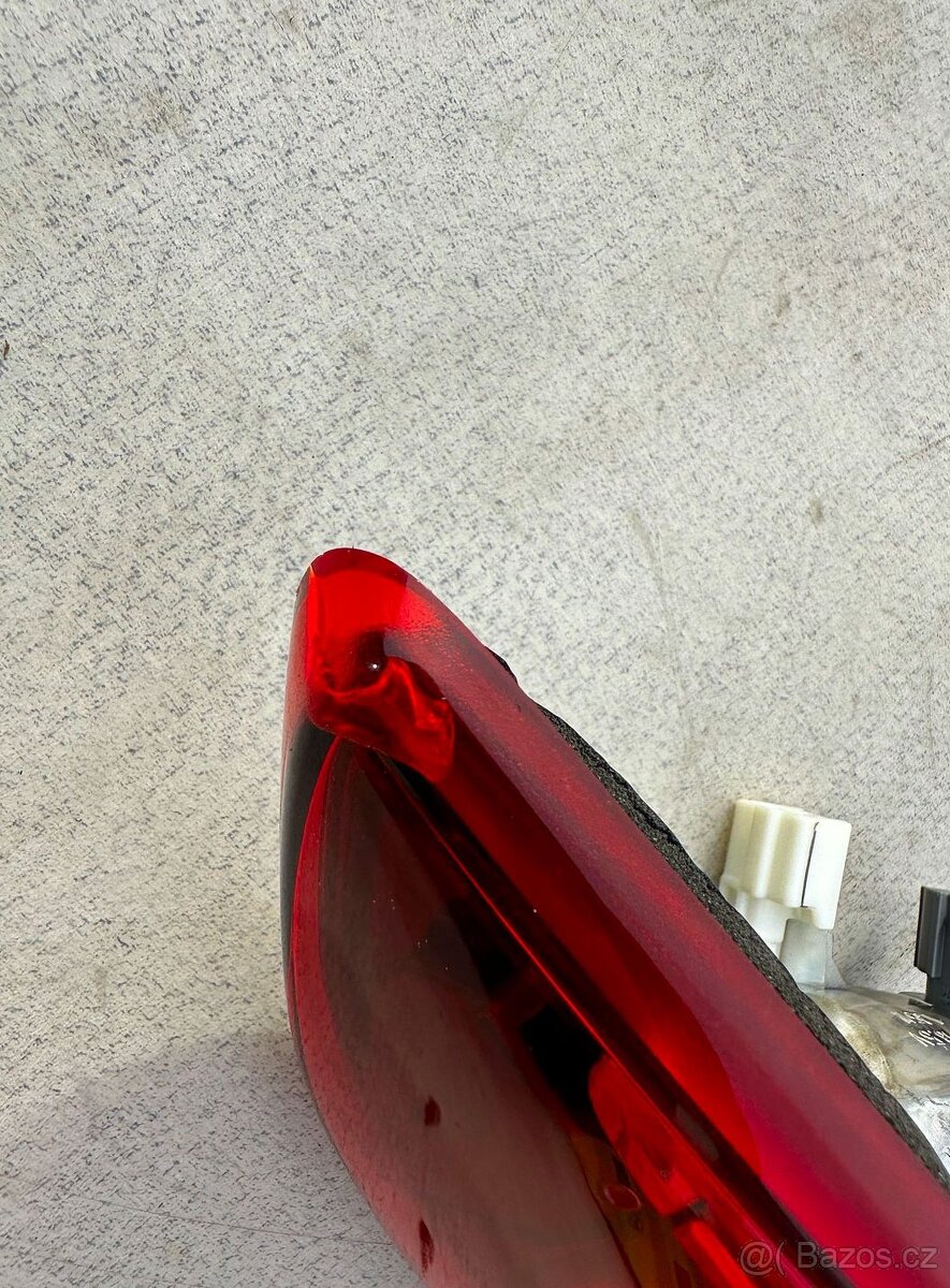 Mazda CX3, pravé zadní světlo, kuft - 2