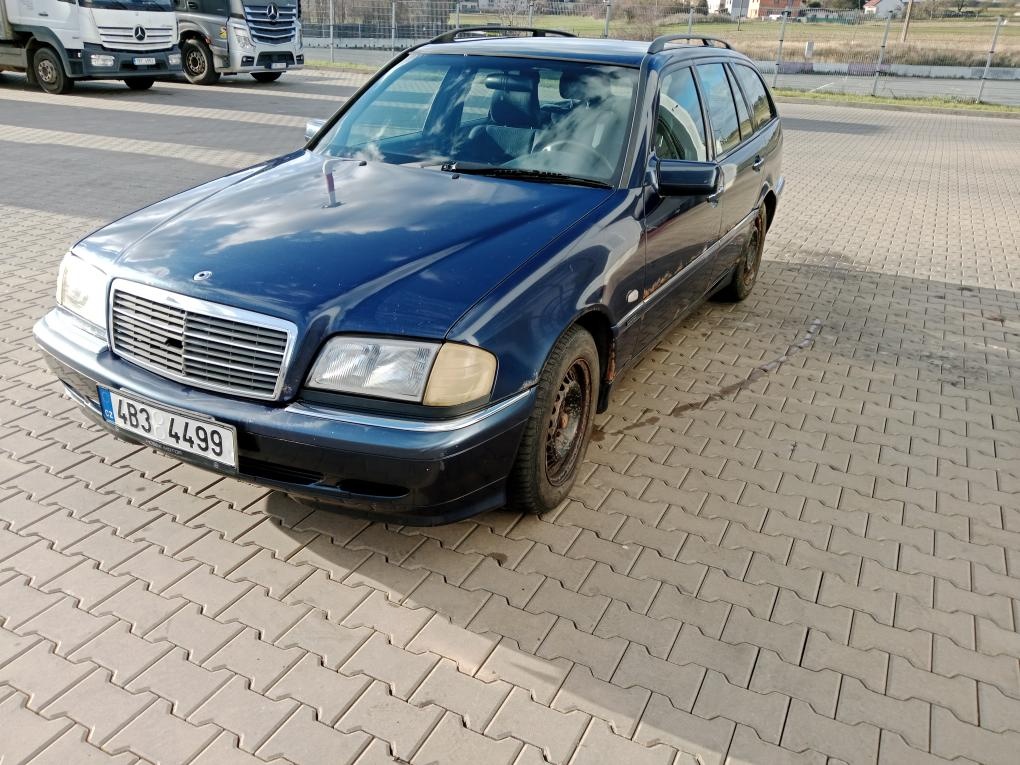 Mercedes Benz C 220 CDI - 2