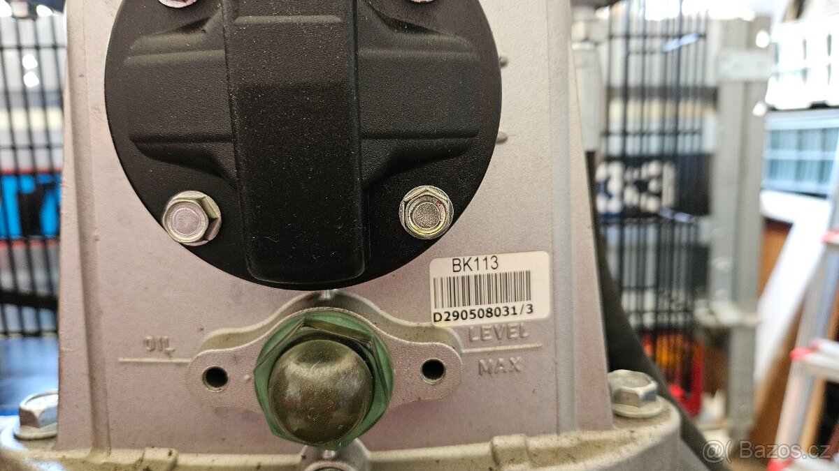 Dílenský profi-kompresor - 2