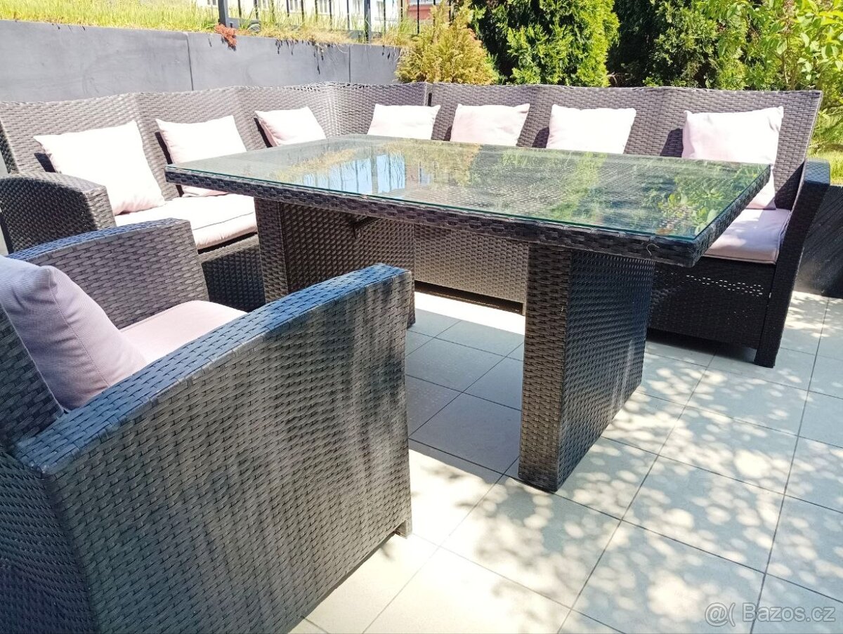 Rohová ratanová sedací souprava - 2