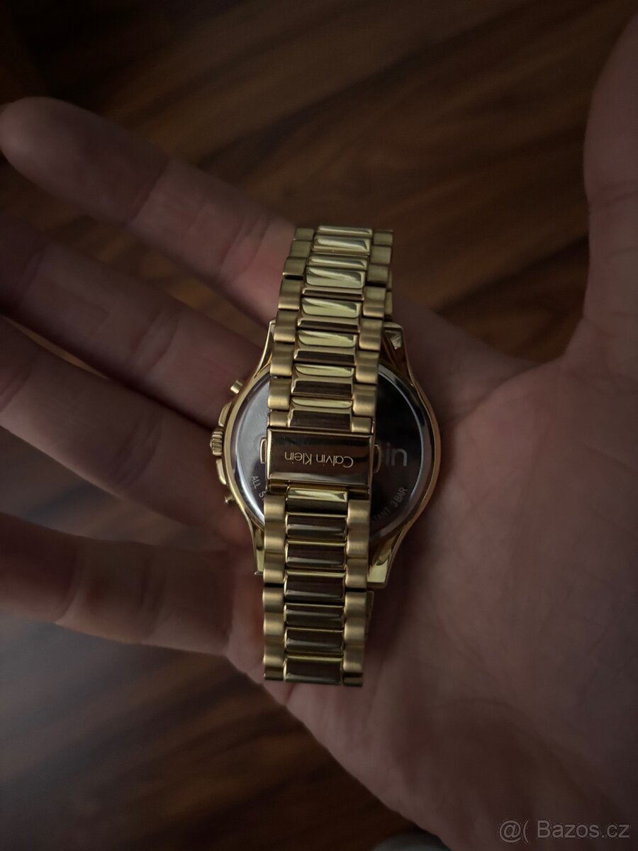 Prodávám zlaté hodinky - 2