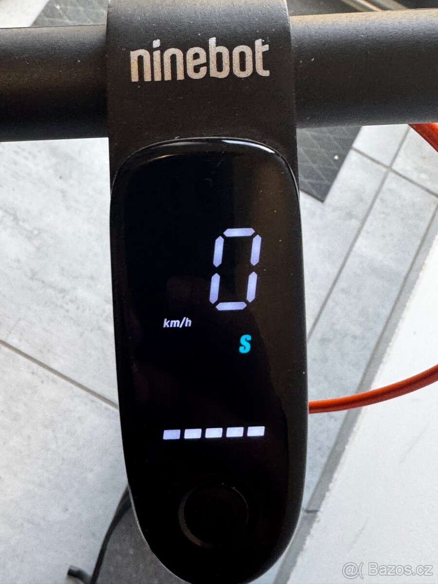 Ninebot kickscooter f30e - 2