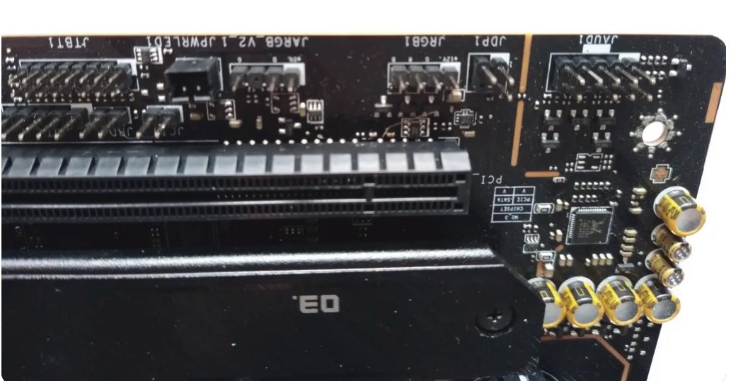 MSI MAG Z790 TOMAHAWK WIFI - 2