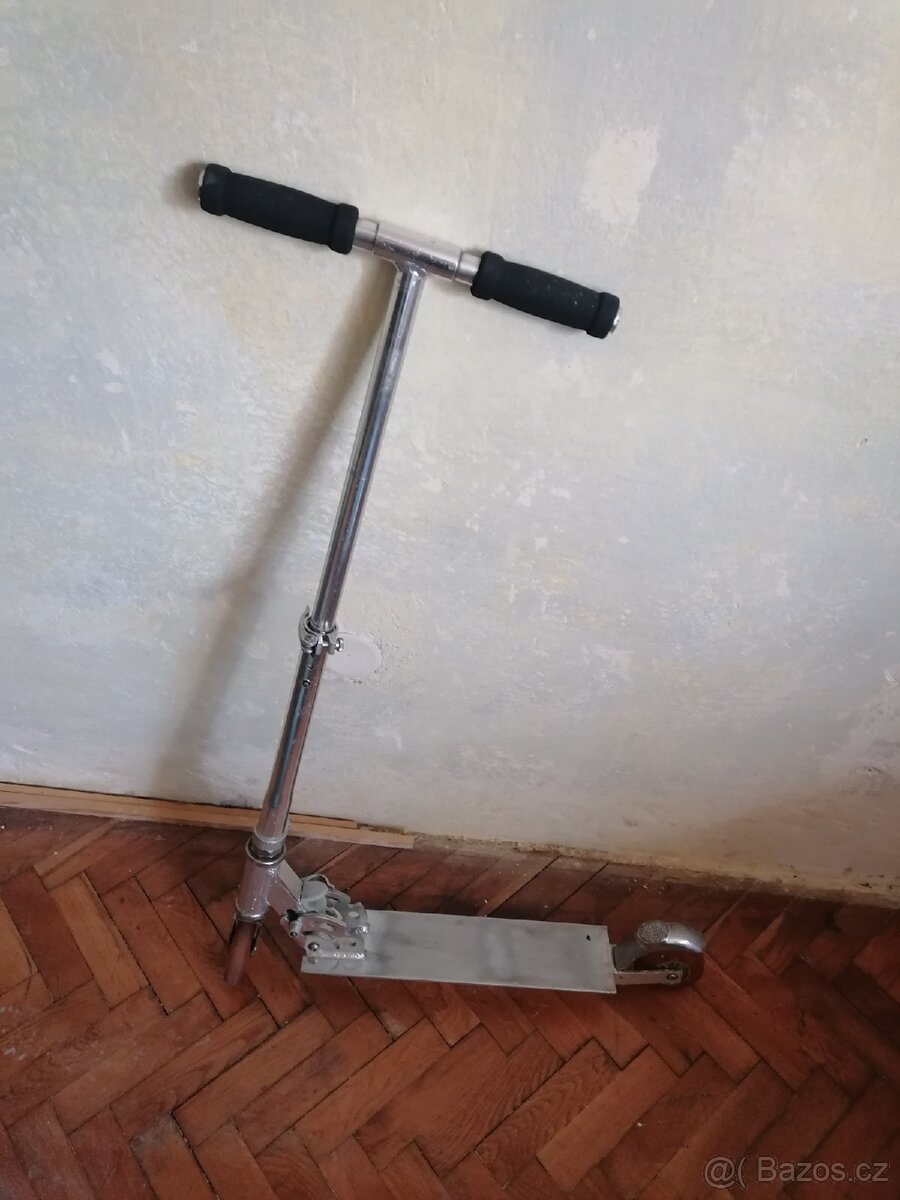 Dětská koloběžka - 2