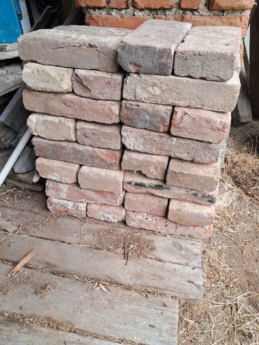 Cihly plné - 2