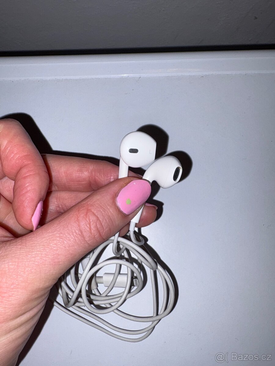iPhone sluchátka s jackem USB A - 2