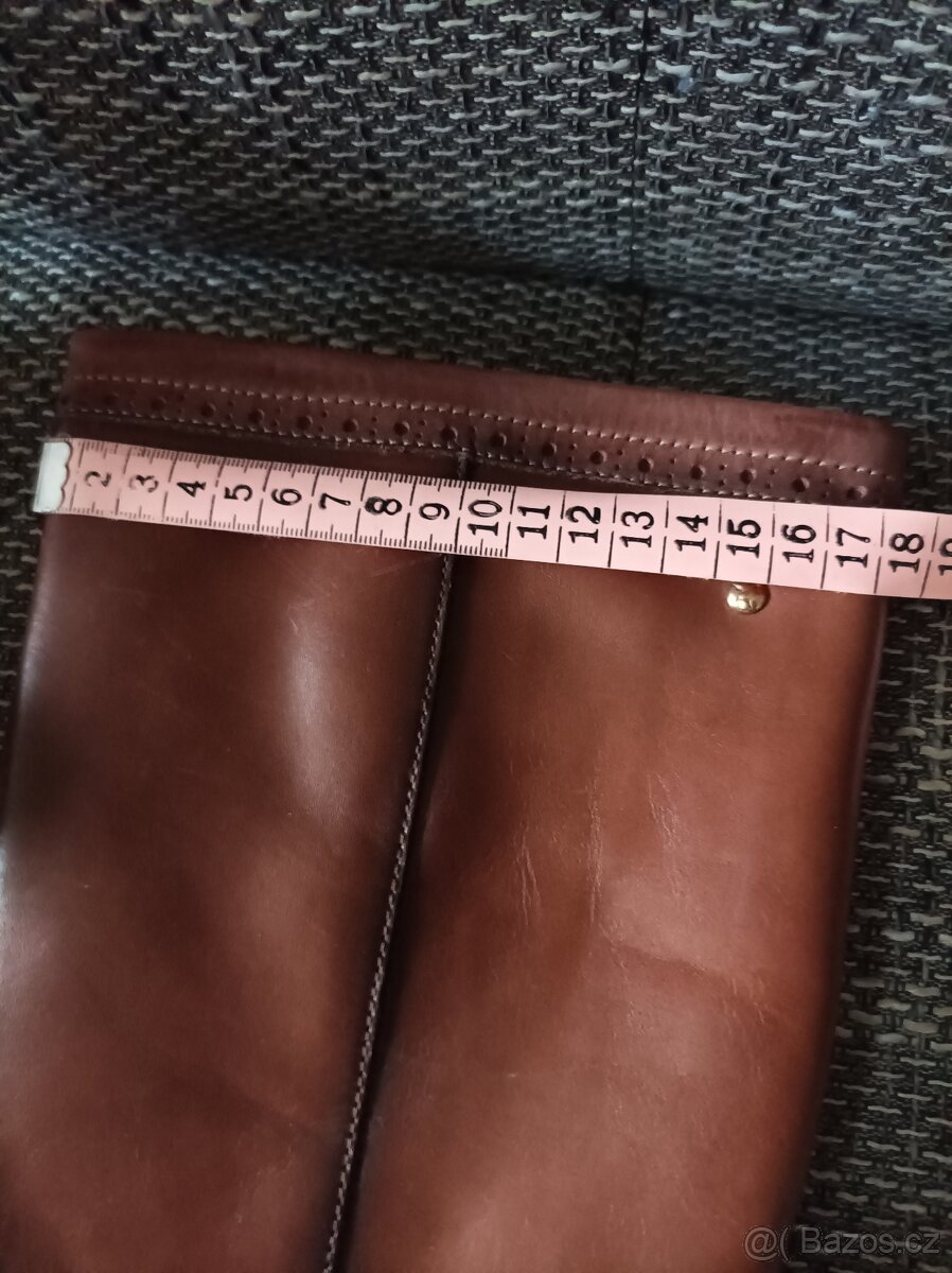 Kožené kozačky vel.37 Pikolinos - 2