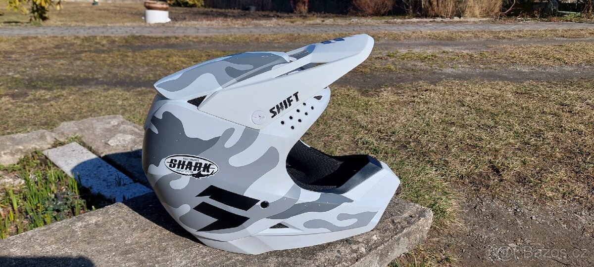 Dětská motokrosová helma Shift - 2