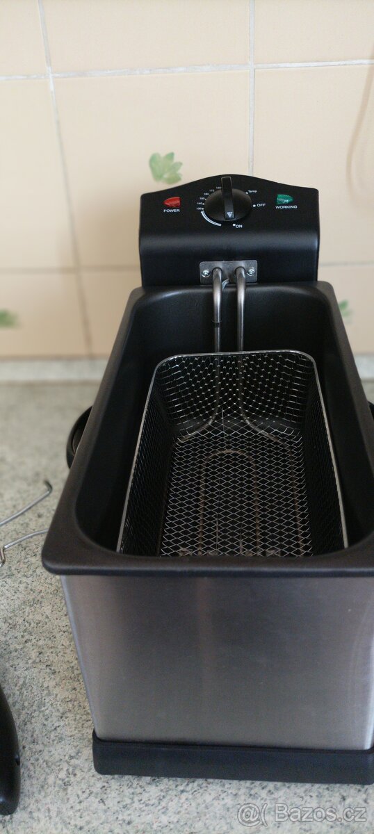 Fritovací hrnec - 2