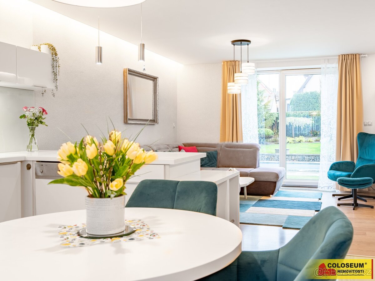 Moravský Krumlov, RD 5+kk, pozemek 760m2, zahrada, bazén, pe - 2