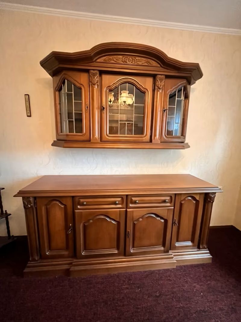 Komoda rustikální a vitrína zdarma v ceně - masiv - 2