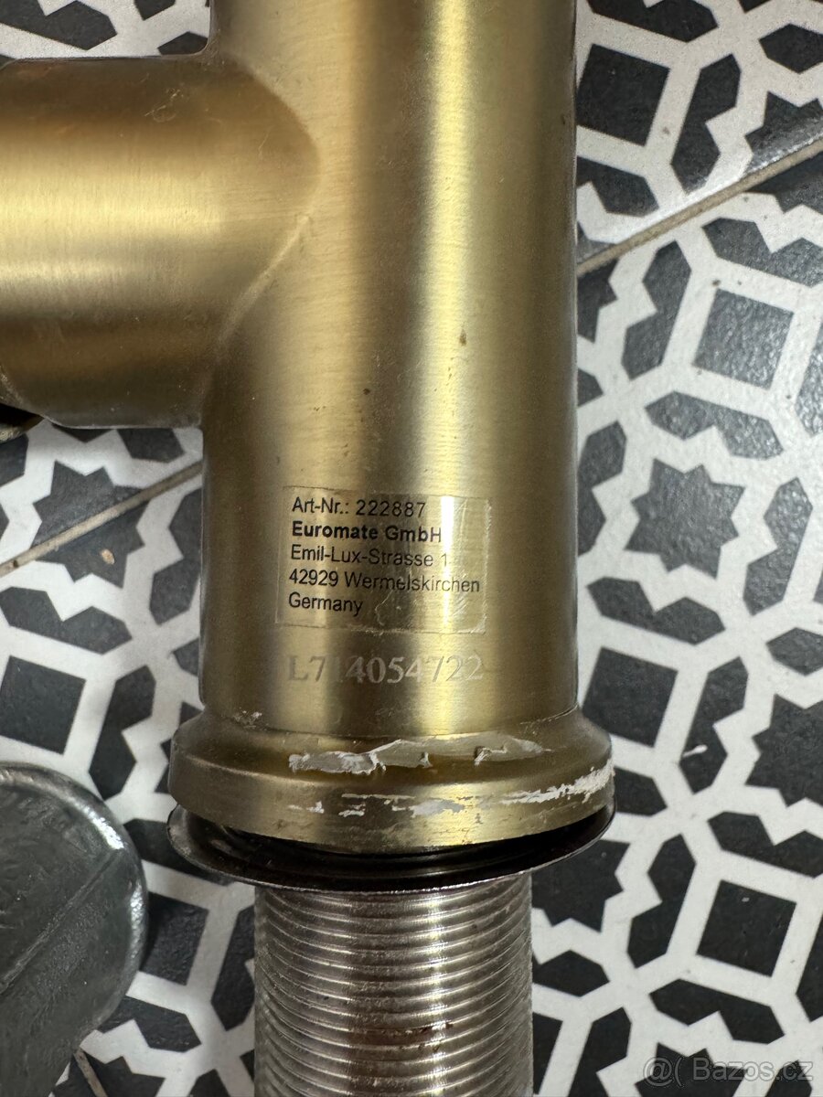 Kuchyňská baterie mosaz - 2