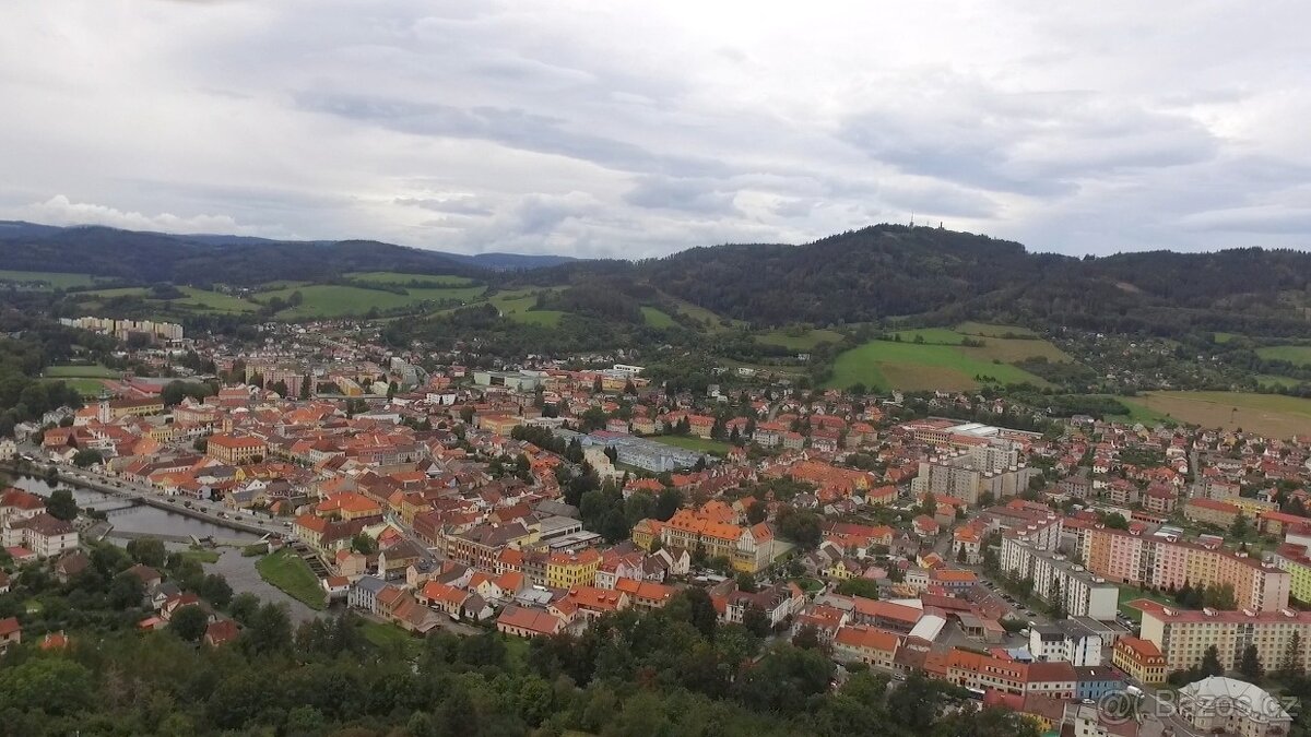 Dům prodej v centru města 238 000 kč měsíční nájem - 2