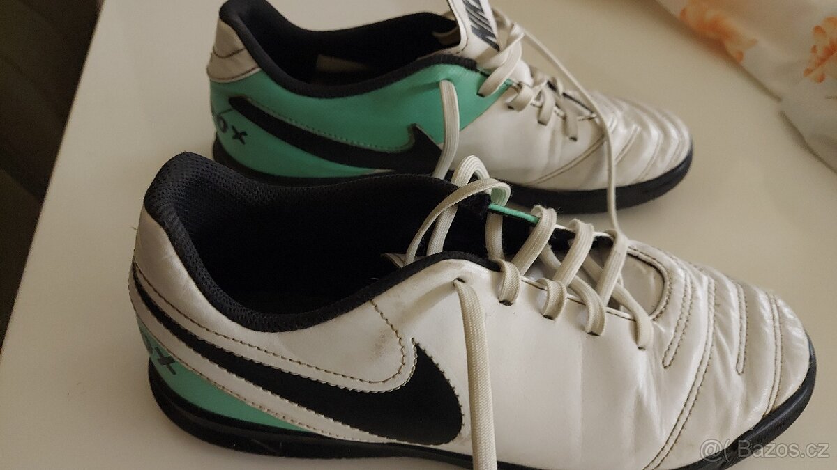 Botasky vel 38,5 Nike sportovní kožené - 2