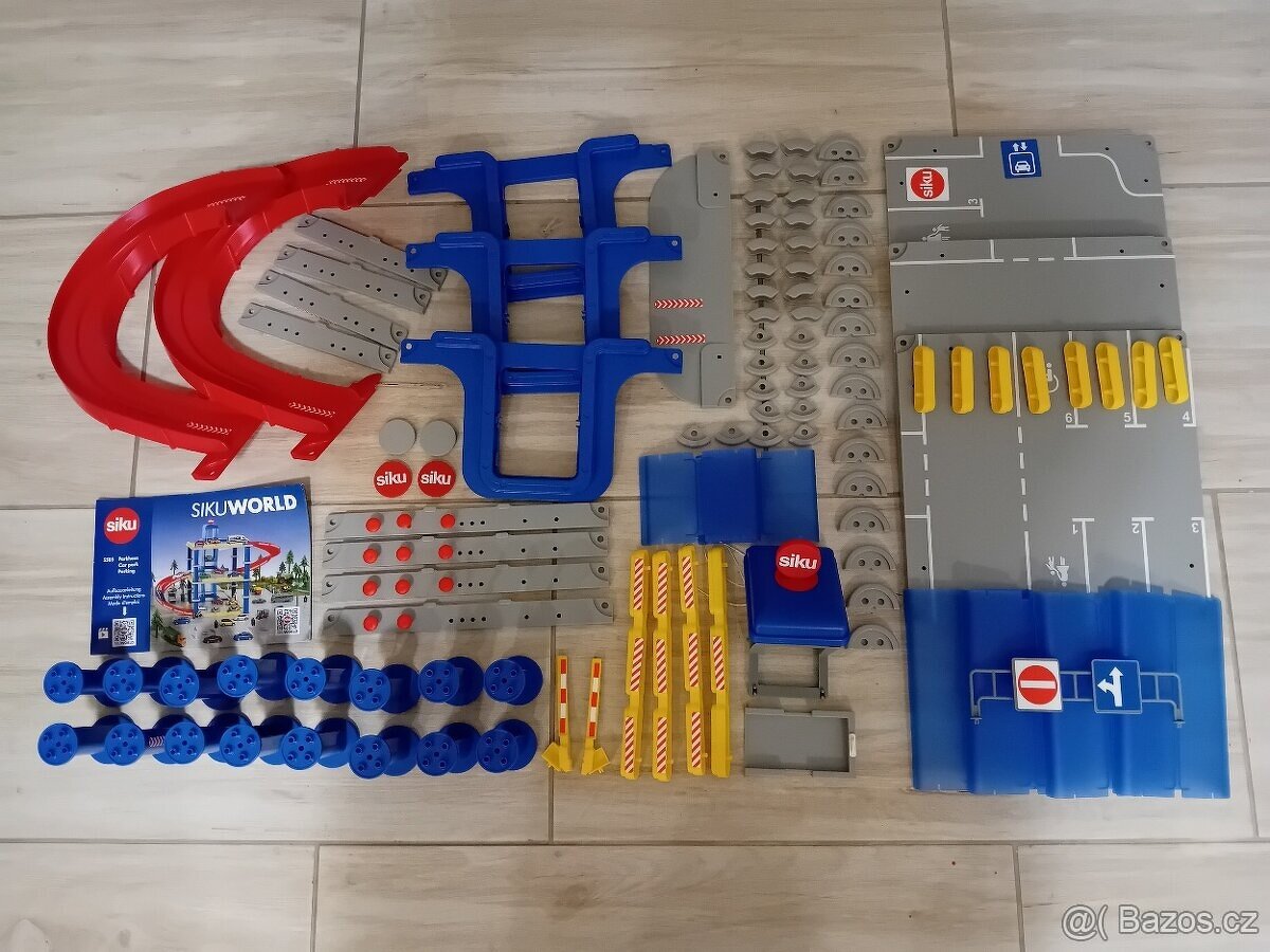 SIKU World 5505 Garáž + autíčko - 2