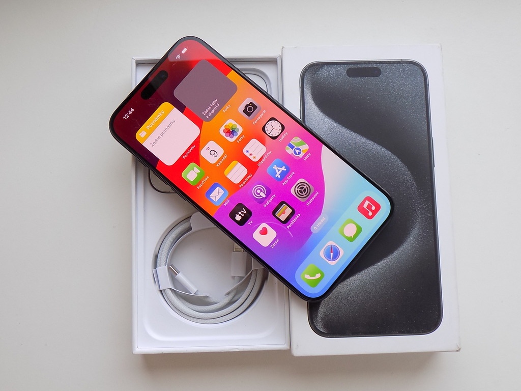 APPLE iPhone 15 Pro MAX 256GB Černý Titan -ZÁRUKA -TOP STAV - 2