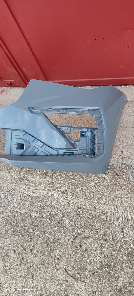 Prodám přední nárazník Škoda Scala Monte Carlo Facelift - 2