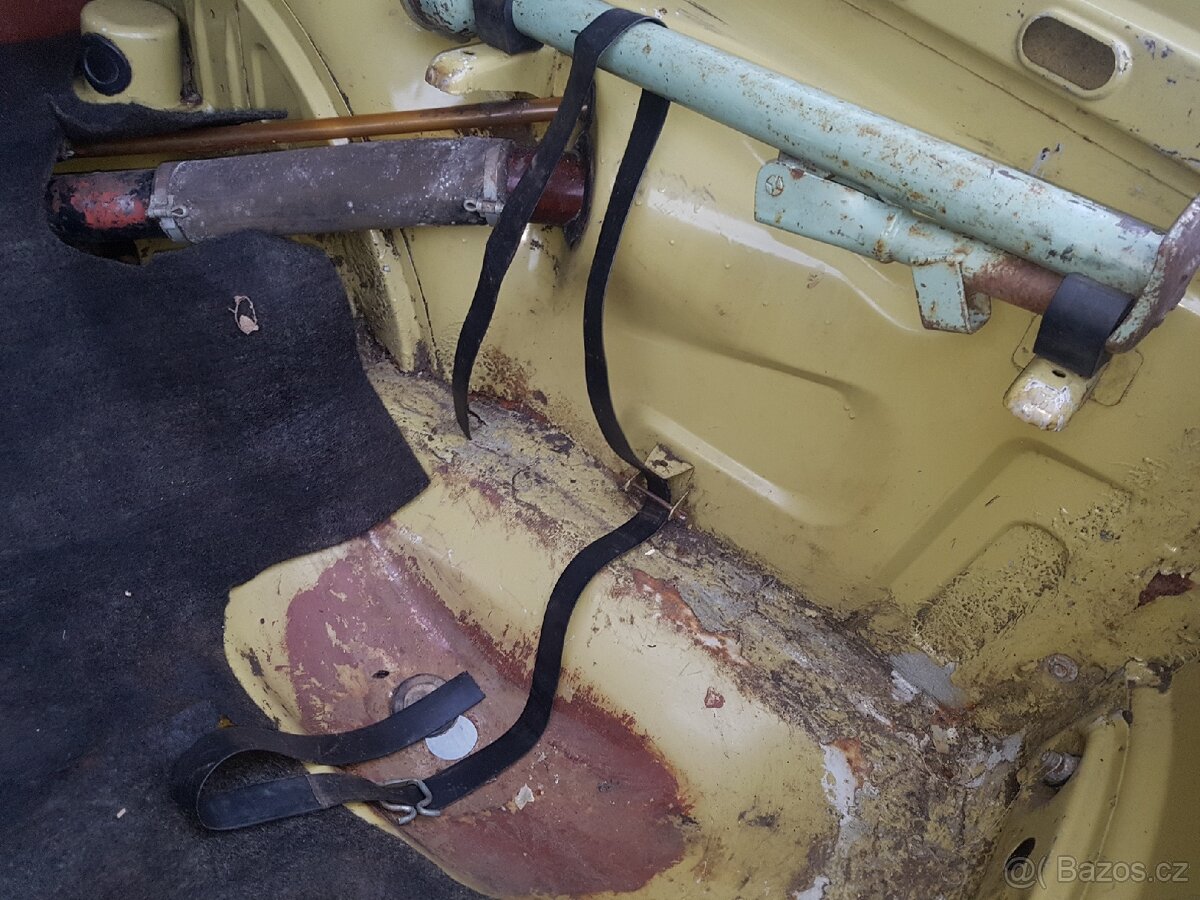 Wartburg 353 limuzina VYMENIM za motocykl - 2