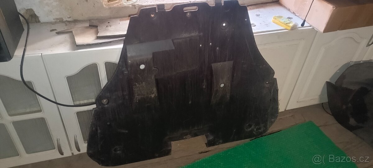 Kryt pod motor Mazda 6 GY - 2