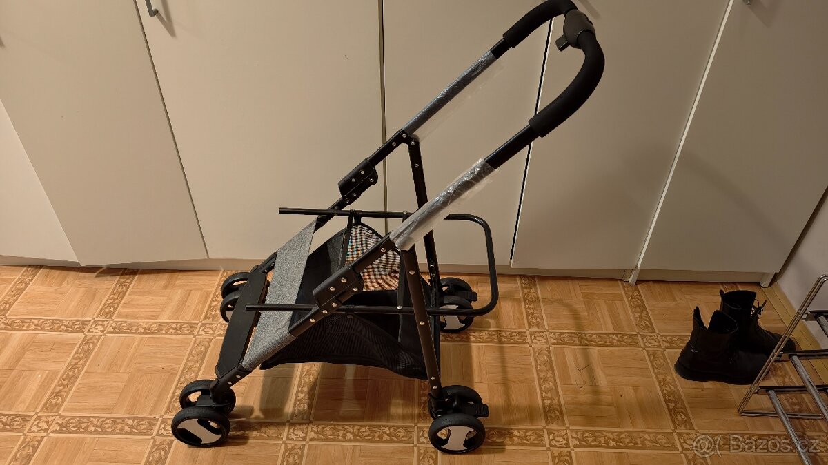Kočárek pro psa - 2