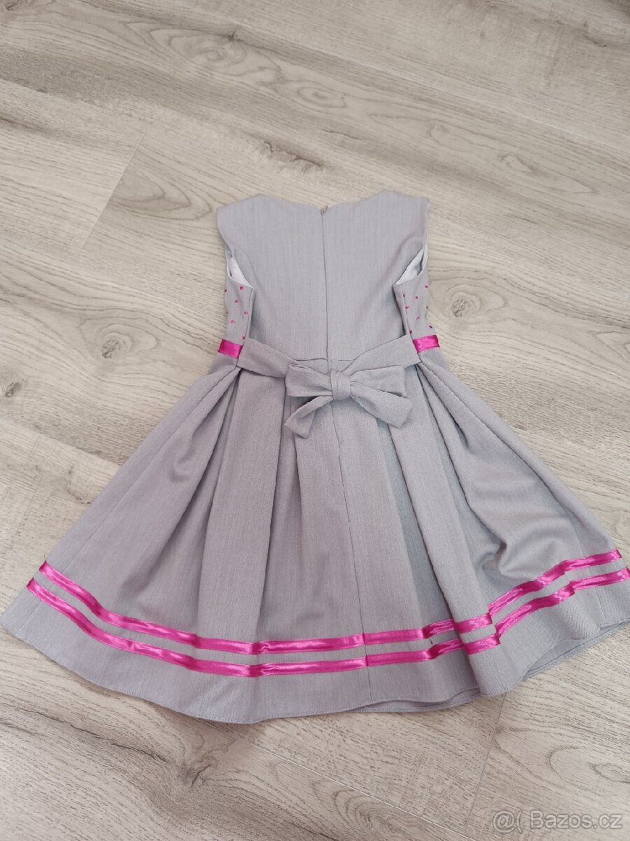 Dívčí šaty - 2