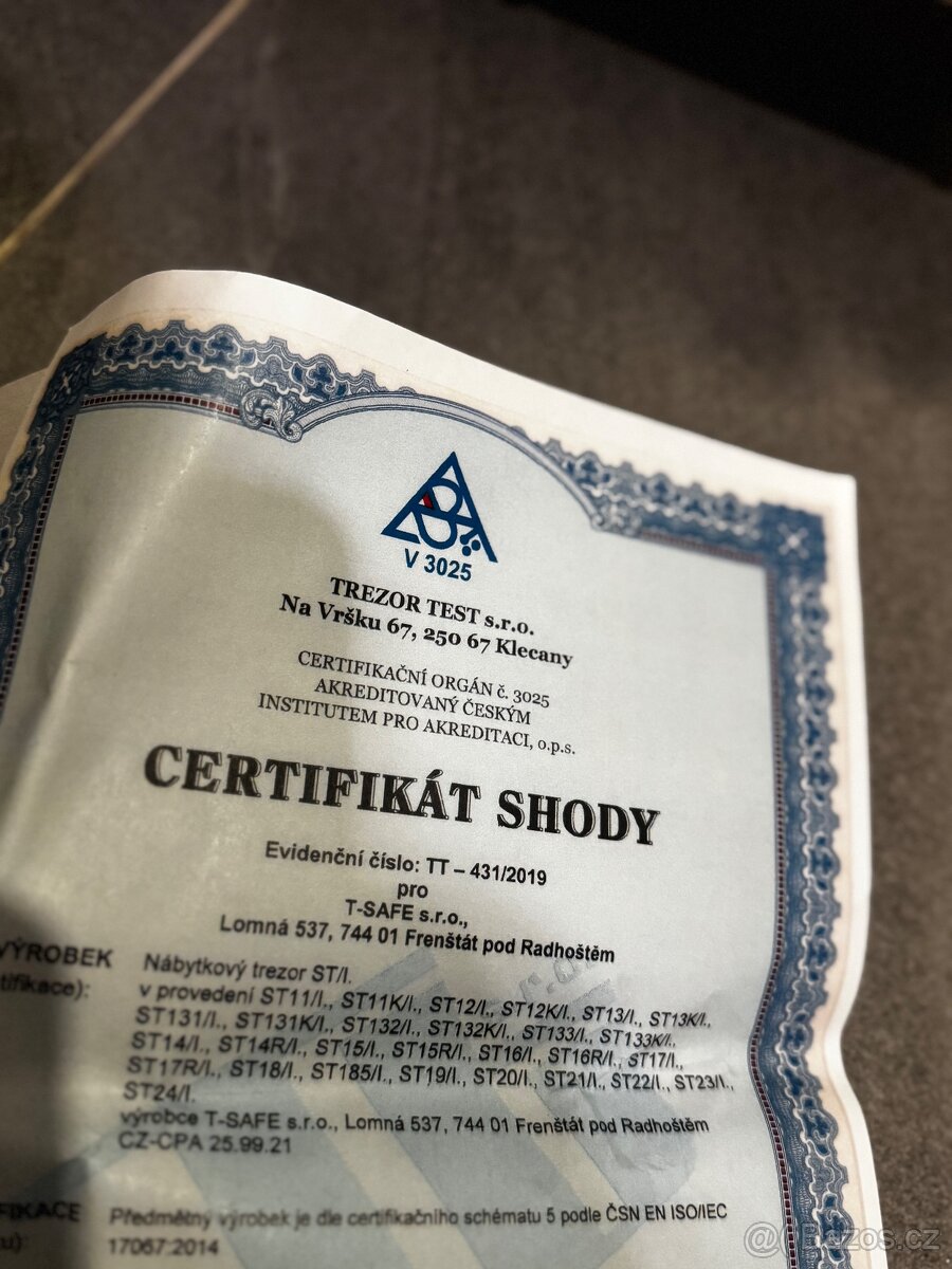 Trezor do zdi ST 133 K, třída I - 2