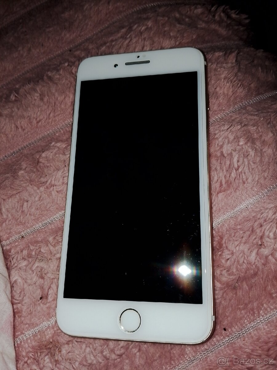 Prodam iPhone 7plus - 2