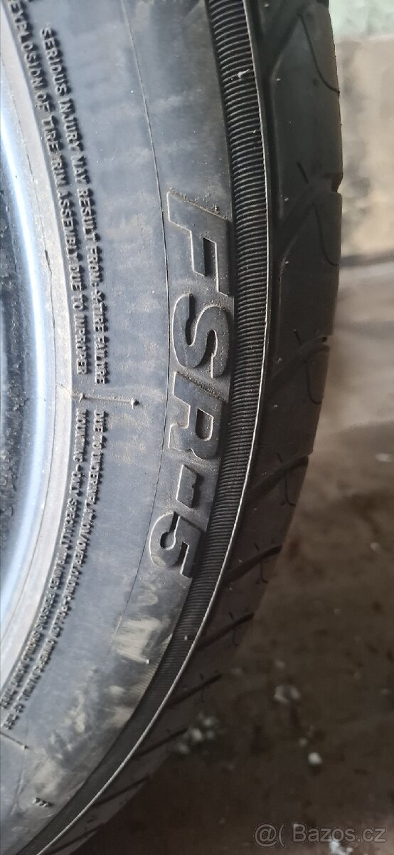 Letni pneu 225/50/17 - 2