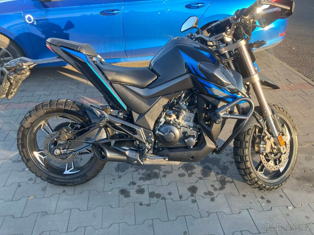 Zontes - Hyper Trail 125ccm - 2