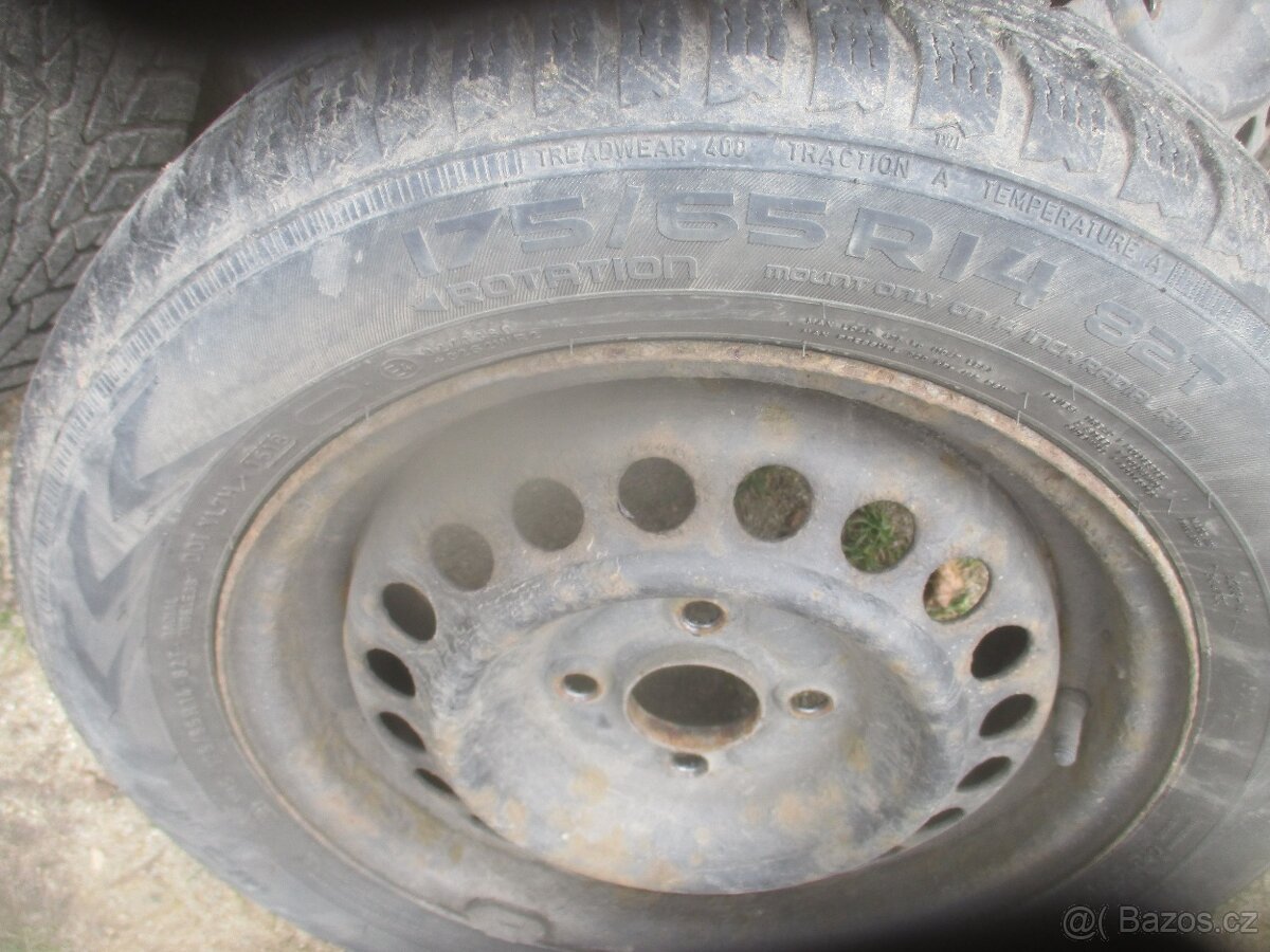 Opel Corsa C - díly - 2