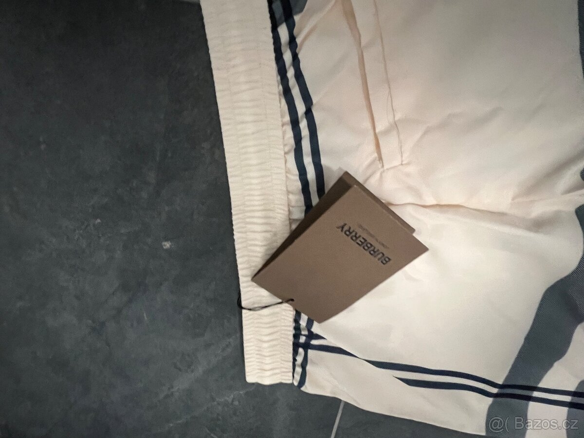 Burberry kraťasy - 2