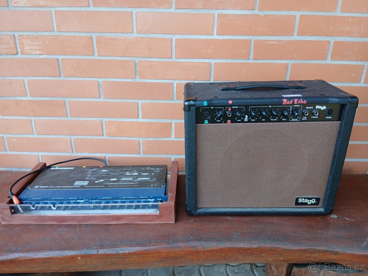 Kytarové kombo Stagg 40 AA R a kompresor Samson S-com plus - 2
