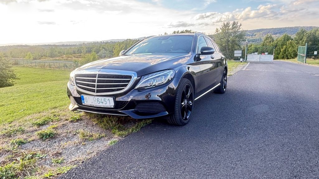 MERCEDES-BENZ TŘÍDY C - 2