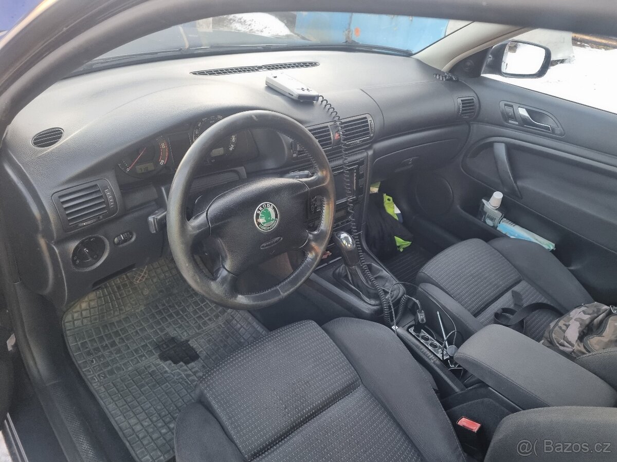 Škoda Superb  1.9tdi  96kw po stk rv 2004 i vymenim - 2
