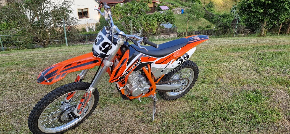 X-motos 250