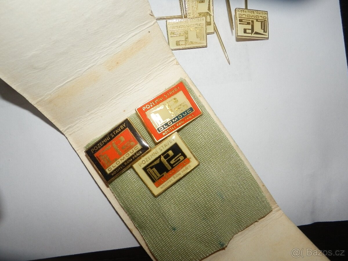 odznáčky různé - 2