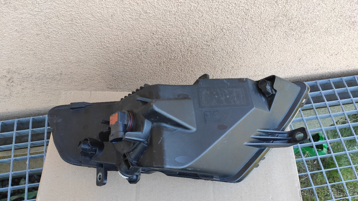 Levá Mlhovka pro Leon 3 FR před faceliftem - 2