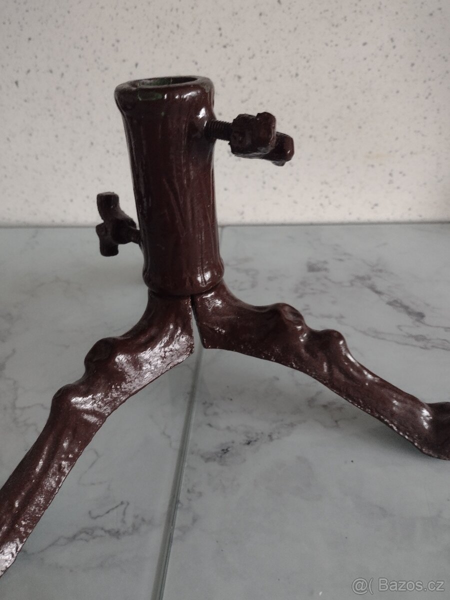 STOJAN NA VÁNOČNÍ STROMEK - 2