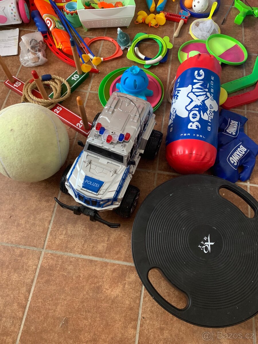 Hromada hraček - prodej komplet, osobní odběr - 2