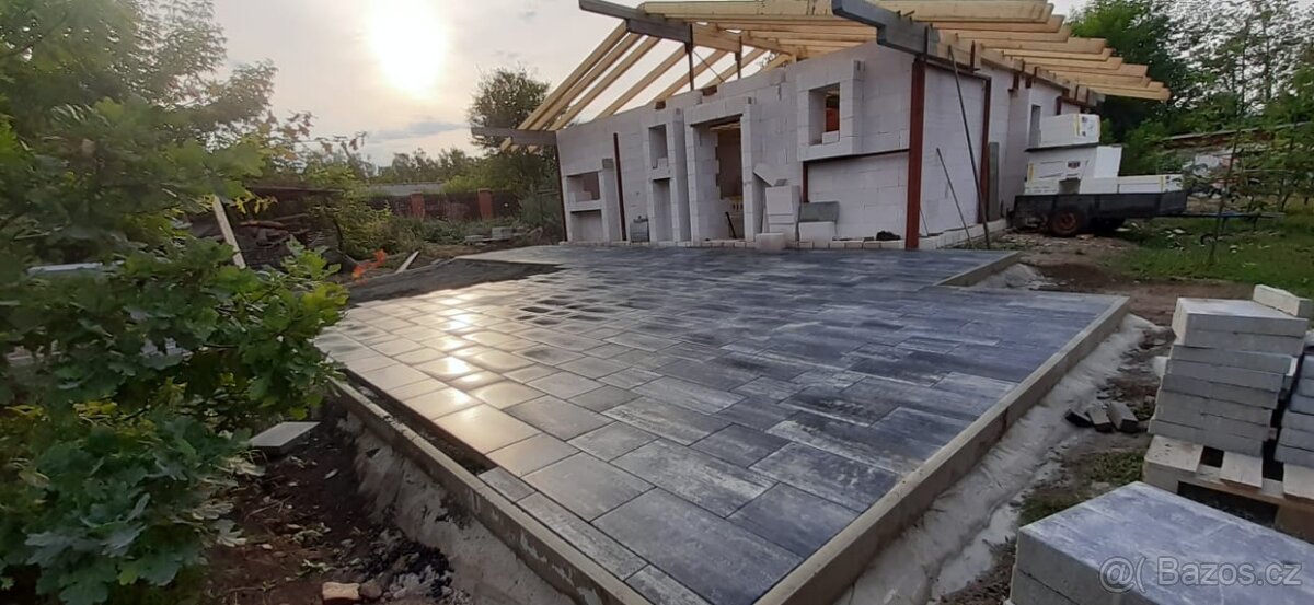 REKONSTRUKCE BYTŮ A DOMU - 2