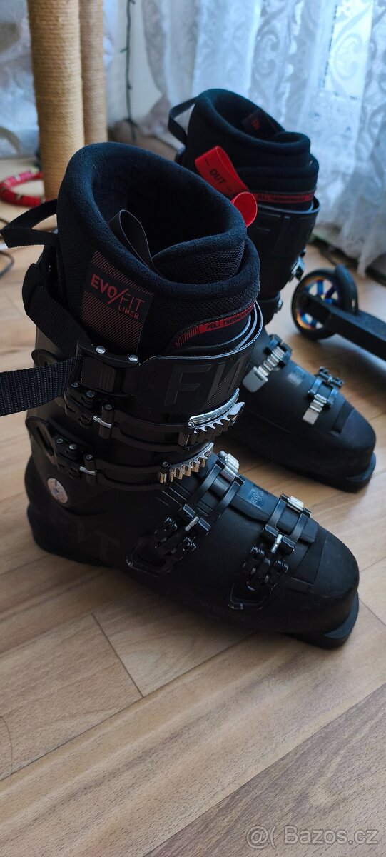 Pánské lyžáky velikost 28,5 - 2