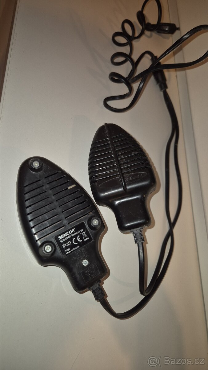 Vysoušeč bot Sencor – do zásuvky, praktický
- 2