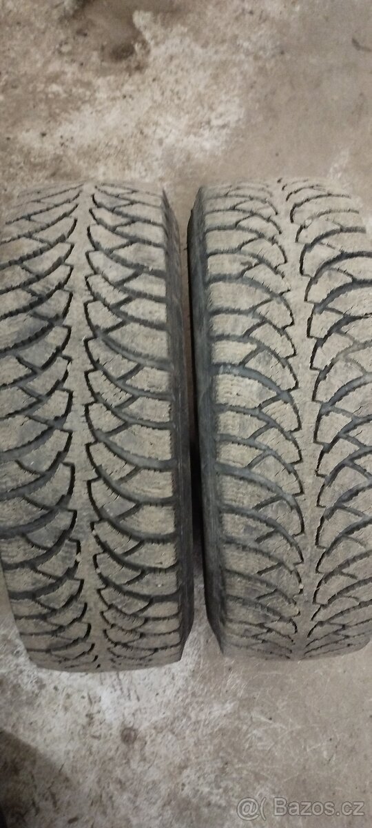 Zimní pneu 185/65/14 - 2